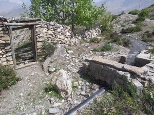 On our way up to Muktinath Temple.